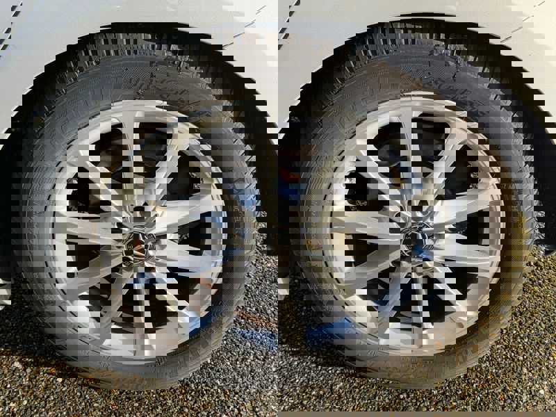 Image Mercedes-Benz 汃獡敳䄠 A 180 1.3 136 Progressive Line Full leds GPS Caméra Carplay Sièges chauffants Régul Clim auto bi-zon